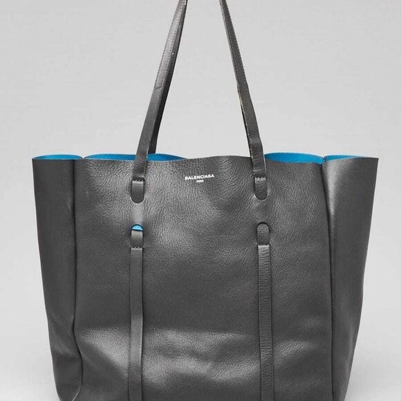 Balenciaga Gris Fossile Leather Everyday Tote Bag - Picture 2 of 13